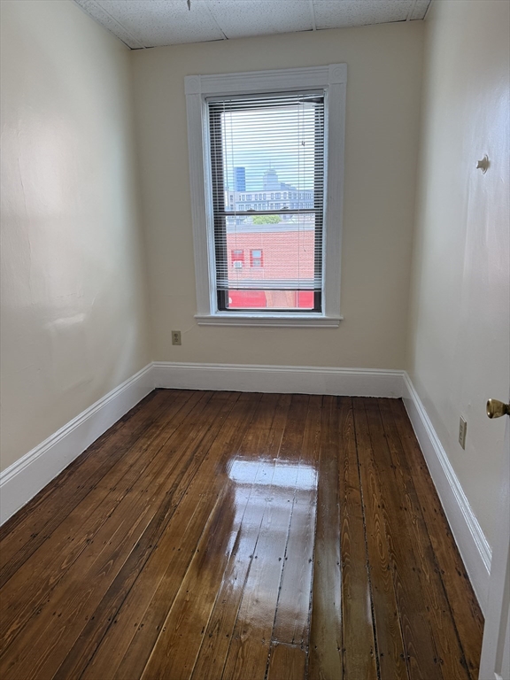 Residential Lease in Boston 4