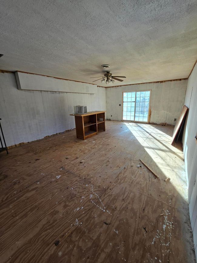 305 Miller Ln, House other with 3 bedrooms, 1 bathrooms and null parking in Burnside KY | Image 24