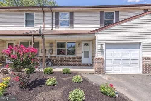 3-26 Bowling Green Ave, MORRISVILLE, PA, 19067-1200 | Card Image