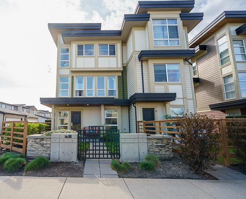 85-19477 72a Ave, Surrey, BC, V4N6M2 | Card Image