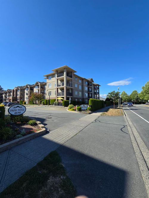 318-45769 Stevenson Rd, Chilliwack, BC, V2R5Z2 | Card Image