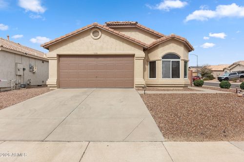 936 E Montoya Ln, Phoenix, AZ, 85024-4183 | Card Image