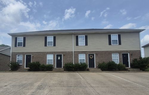 a-805 Oak Arbor Ct, Clarksville, TN, 37040-7560 | Card Image