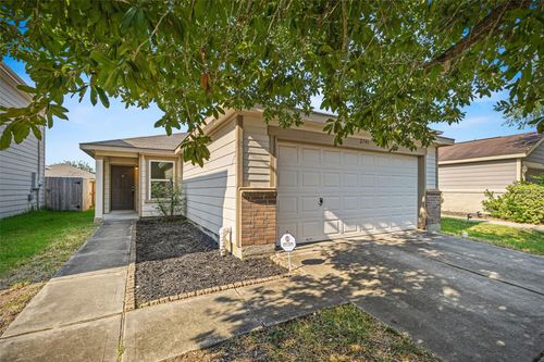 2746 Piney Lake Ct, Houston, TX, 77038-2718 | Card Image