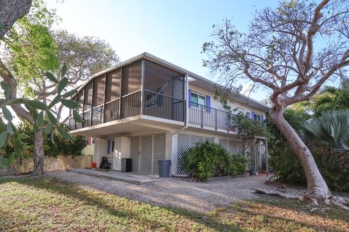 544 Plante St, Key Largo, FL, 33037-4611 | Card Image