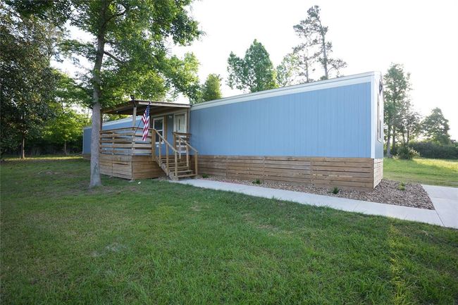303 W Lone Oak Rd, House other with 3 bedrooms, 2 bathrooms and null parking in Onalaska TX | Image 6