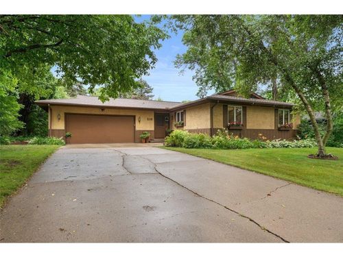 216 N Wasson Ln, River Falls, WI, 54022-2543 | Card Image