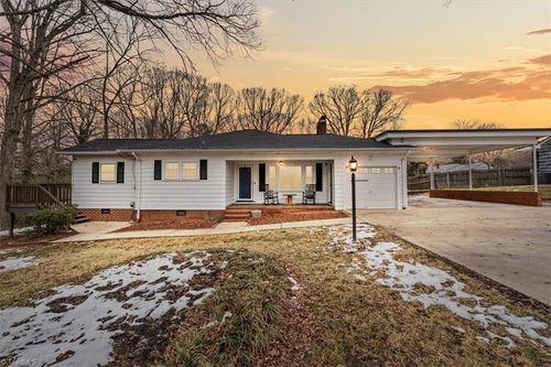 243 Hawthorne Dr, Asheboro, NC, 27205-7615 | Card Image