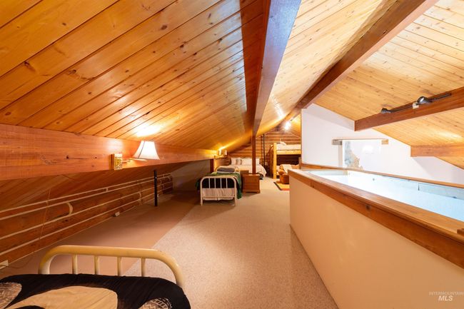 130 Valley Creek Rd, House other with 3 bedrooms, 3 bathrooms and 1 parking in Stanley ID | Image 17