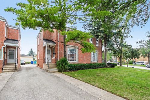 706 Broadview Ave, Highland Park, IL, 60035-4646 | Card Image