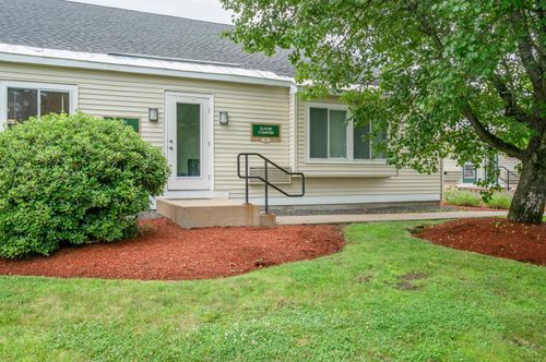 c-2-10 Northern Boulevard, Amherst, NH, 03031 | Card Image