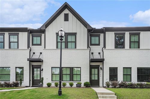 2406 Lakeshore Ln Se, Atlanta, GA, 30316-3246 | Card Image