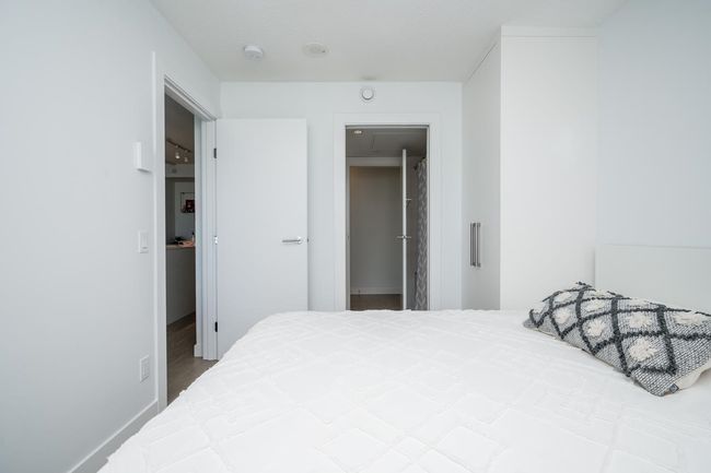2810 - 908 Quayside Dr, Condo with 1 bedrooms, 1 bathrooms and 1 parking in New Westminster BC | Image 20