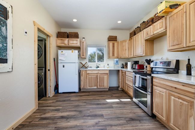 459 1740 Rd, Home with 2 bedrooms, 2 bathrooms and null parking in Delta CO | Image 23