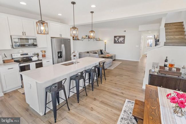 15 Kirby Ct, Townhouse with 3 bedrooms, 3 bathrooms and null parking in BUNKER HILL WV | Image 5