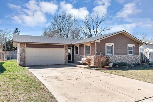 1839 E Evanston St, Park City, KS, 67219-1614 | Card Image