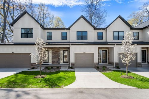 1968 S Shorewood Ln, Holland, MI, 49423-4314 | Card Image