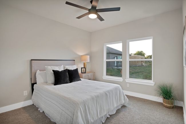 205 E South St, House other with 3 bedrooms, 2 bathrooms and null parking in Itasca TX | Image 16
