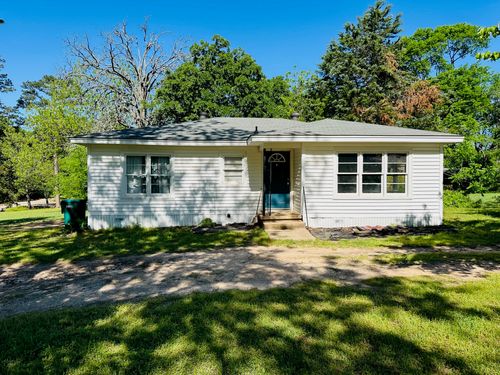 405 Walnut St, Hughes Springs, TX, 75656 | Card Image