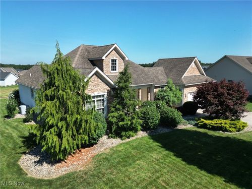 4290 Nicolina Way, Canfield, OH, 44406-7649 | Card Image