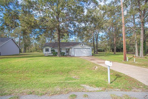 320 Bridgeview Dr, Onalaska, TX, 77360-7672 | Card Image