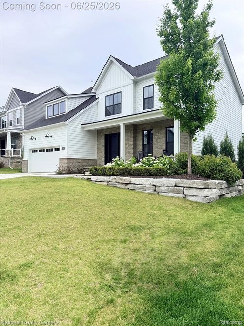 509 Concord Pines Dr, Ann Arbor, MI, 48105-3638 | Card Image