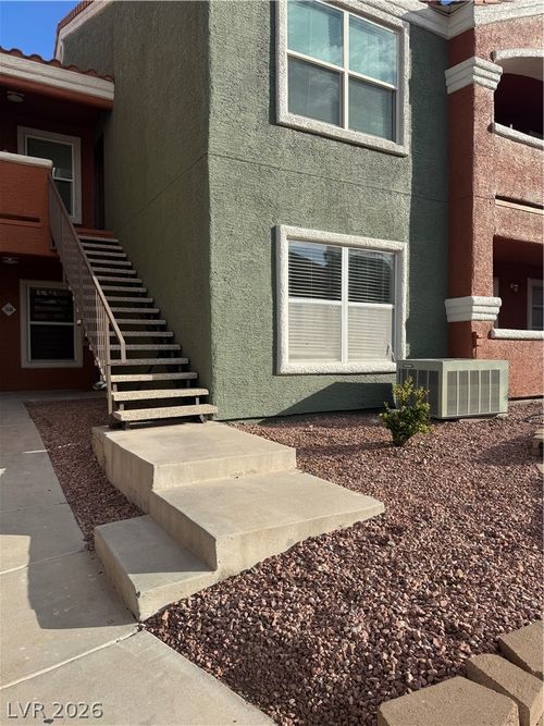 1040-8101 W Flamingo Rd, Las Vegas, NV, 89147-7408 | Card Image