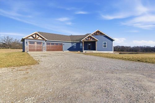 39 Ricky Rd, Elkland, MO, 65644-7285 | Card Image