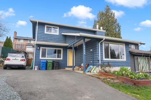 2731 Sandon Dr, Abbotsford, BC, V2S7J3 | Card Image