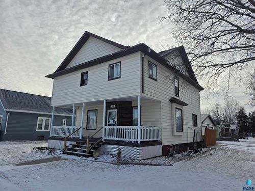 702 4th St Se Street Se, Pipestone, MN, 56164 | Card Image