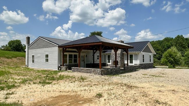 13943 State Route 278, House other with 4 bedrooms, 2 bathrooms and null parking in Logan OH | Image 6