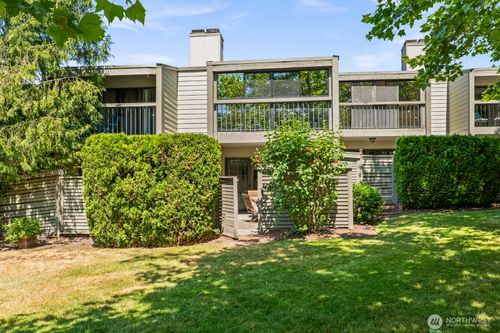 apt-d5-22701 Lakeview Dr, Mountlake Terrace, WA, 98043-2350 | Card Image