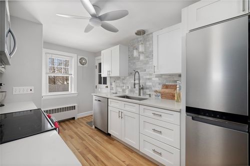 123 Doolittle St, Coventry, RI, 02816-7209 | Card Image