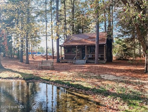 20 Dowd Cir, Pinehurst, NC, 28374-7901 | Card Image