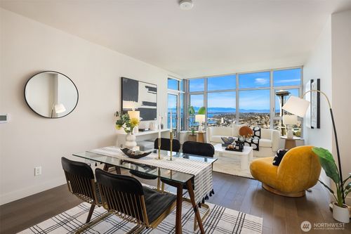 3604n-583 Battery St, Seattle, WA, 98121-1993 | Card Image