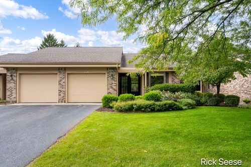 1379 Suncrest Dr Ne, Grand Rapids, MI, 49525-4575 | Card Image