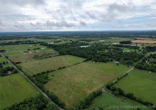 9278 N 50th St W, Porter, OK, 74454-2746 | Card Image