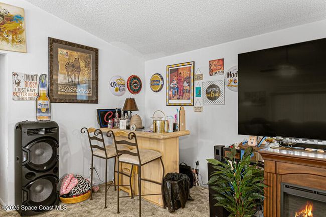 618 Americana Blvd Ne, House other with 3 bedrooms, 2 bathrooms and null parking in Palm Bay FL | Image 8
