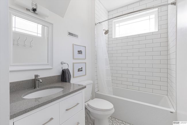 3009 Poppleton Ave, House other with 3 bedrooms, 3 bathrooms and null parking in Omaha NE | Image 16