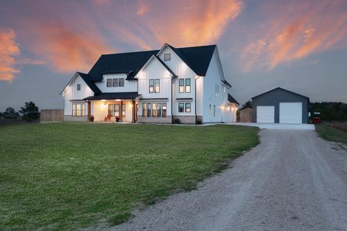 27540 Hwy 365, Beaumont, TX, 77705 | Card Image