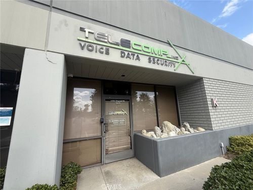 11721 Telegraph Rd, Santa Fe Springs, CA, 90670-3674 | Card Image