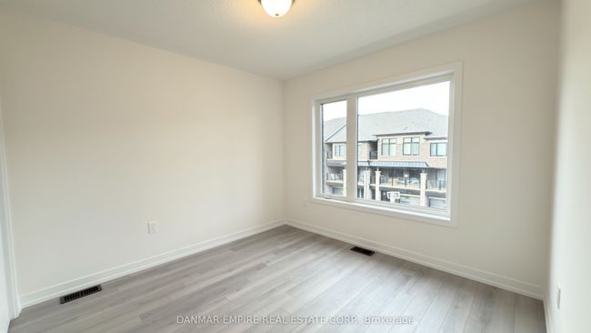 1546 Moonseed Pl, House attached with 3 bedrooms, 3 bathrooms and 1 parking in Milton ON | Image 27