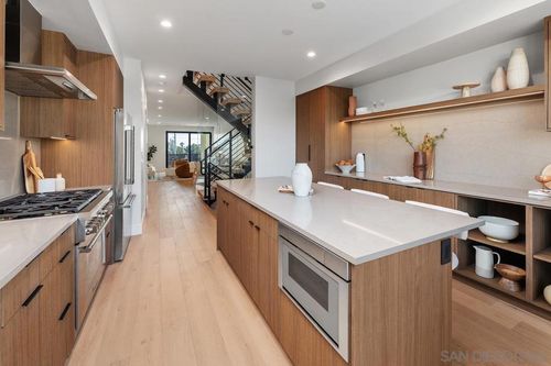 4206 Tonopah St, San Diego, CA, 92110 | Card Image