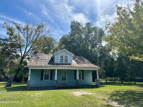 114 Rhodes Ave, Windsor, NC, 27983-9656 | Card Image
