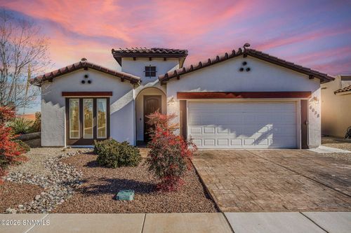 6038 Solstice St, Las Cruces, NM, 88012-7985 | Card Image