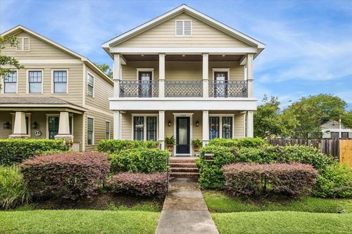1023 Nicholson St, Houston, TX, 77008-6751 | Card Image