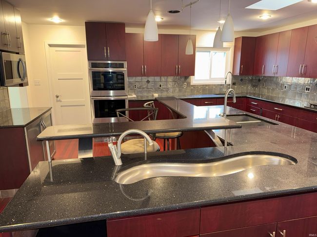1550 E Pointe Club Dr, House other with 4 bedrooms, 6 bathrooms and null parking in Bloomington IN | Image 7