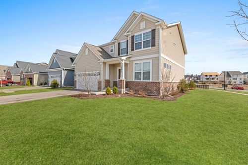 3001 Semple Way, Mundelein, IL, 60060-5013 | Card Image