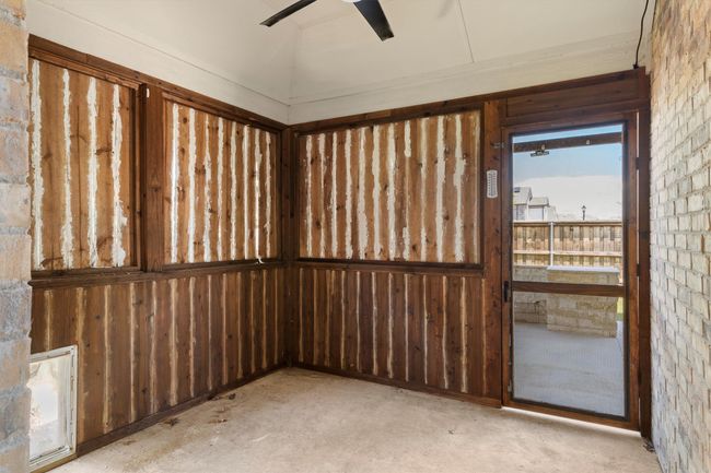 Enclosed Patio with space for a wall a/c unit on the left! | Image 31