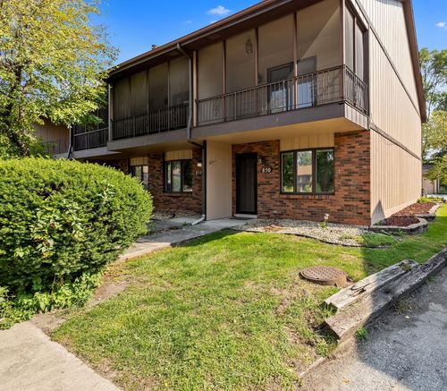 850 Jordan Cir, Schererville, IN, 46375 | Card Image